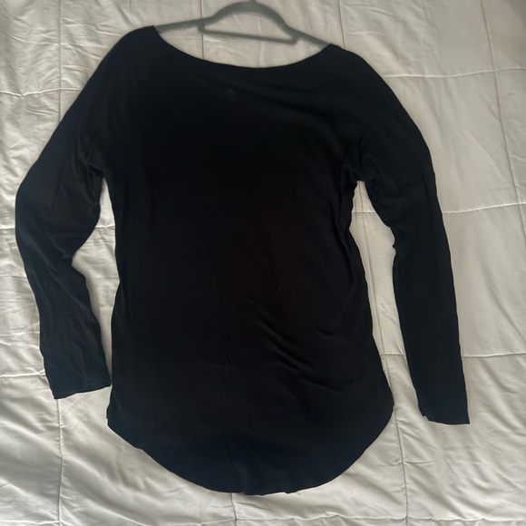 lululemon black Long Sleeve shirt size 6 - Picture 3 of 5